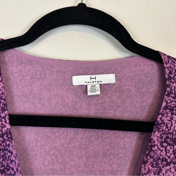 H Halston | Purple Long Sleeve Patterned Wrap Dress Size Small NWT - Picture 3 of 7